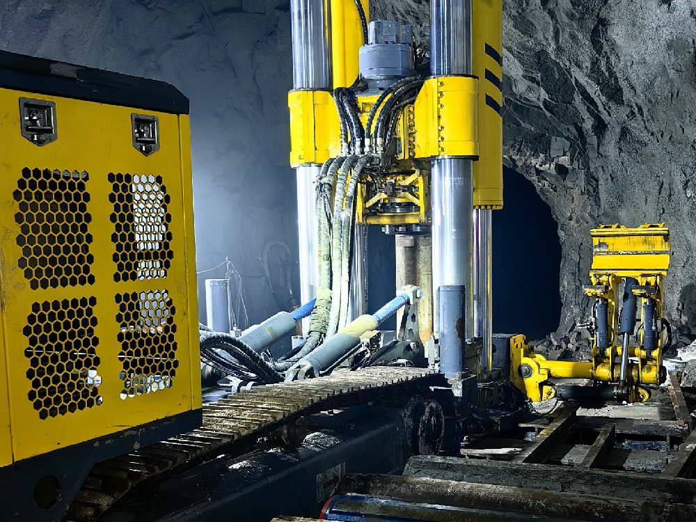 ʩ������